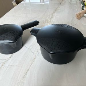 Pampered Chef Microwave cookware set